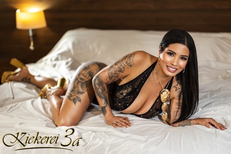0420Daniela01